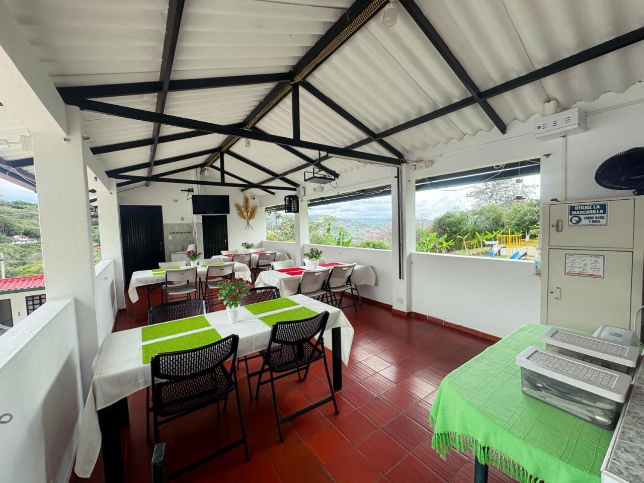 Casa Campestre Esperanza Country house Silvania
